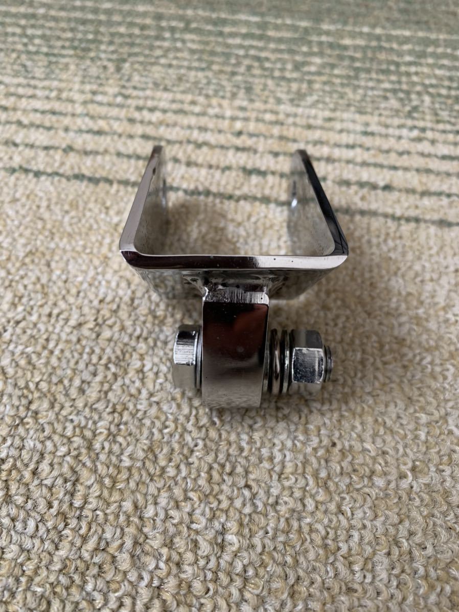 ハーレー FXSTS スプリンガー ヘッドライトステーのみ 中古です