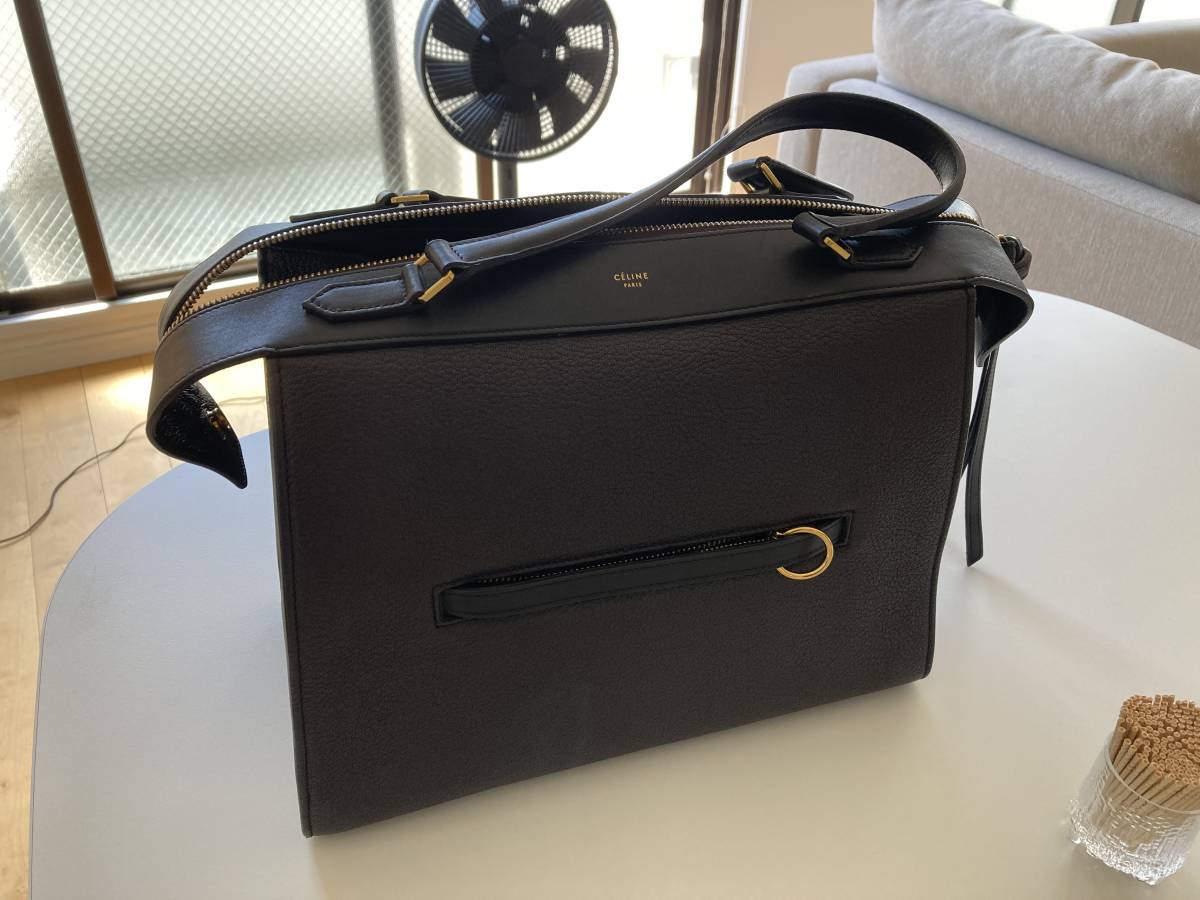 【新品，お得】 CELINE セリーヌ リングバッグSMALL ダークトープ/フィービー ハンドバッグ レザーショルダー(ハンドバッグ)｜売買されたオークション情報、yahooの商品情報をアーカイブ公開 - オークファン かばん、バッグ