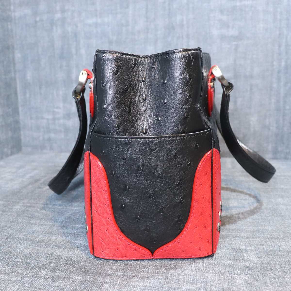 ★１円スタート★ 稀少 オーストリッチ ダチョウ genuine ostrich 駝鳥 １スタ ハンドバッグ レッド×ブラック バイカラー  エキゾチック オーストリッチ ダチョウ革 2way 超 定価80万円 バッグの中古品・新品