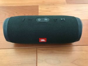 CHARGE 5 JBLのYahoo!オークション(旧ヤフオク!)の相場・価格を見る