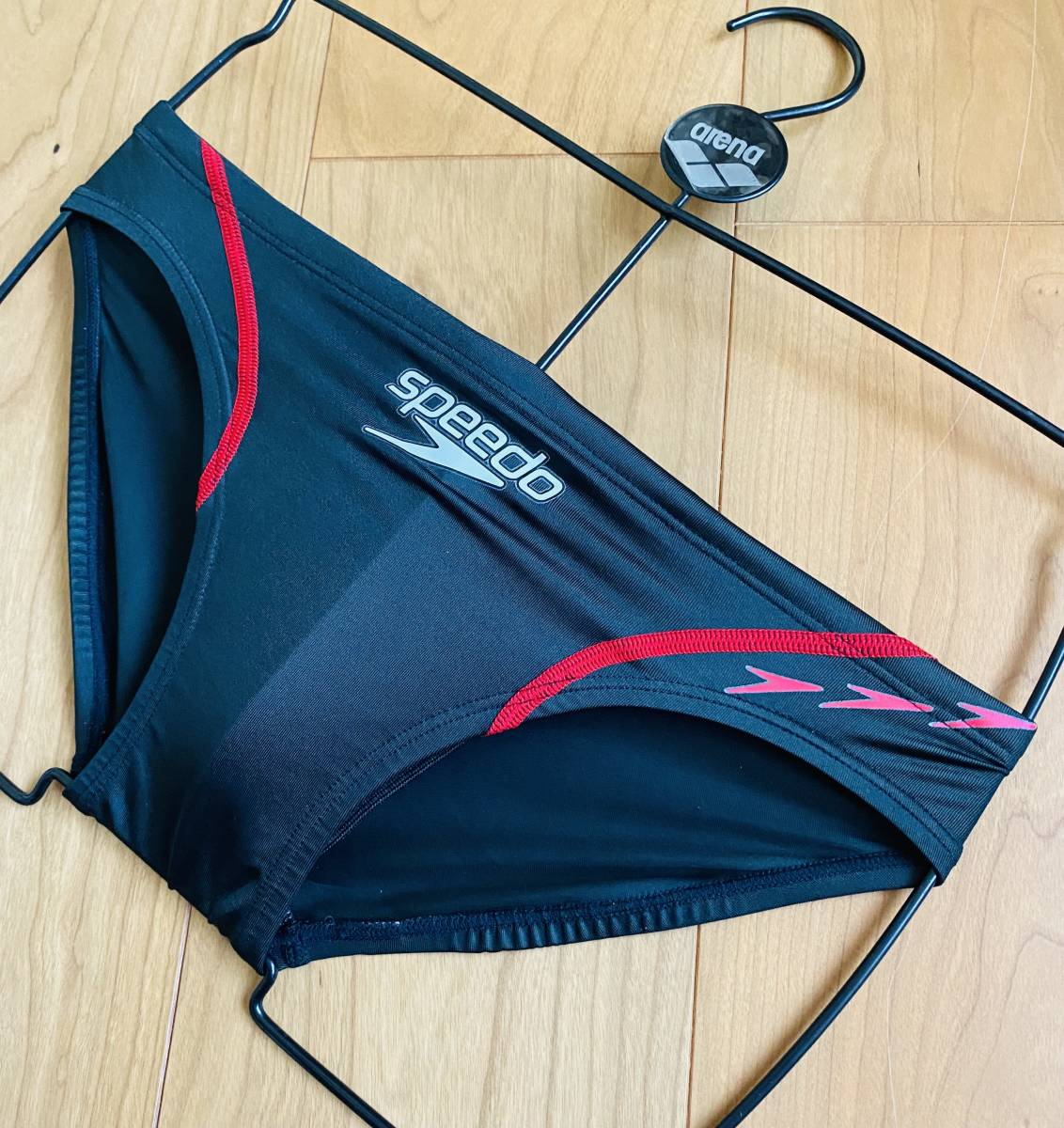 speedo flyingfish 低抵抗&軽量素材 SD70A02 L 競パン SPEEDO / flyingfish ショートブーン / SD70A02 / ブラック×レッド/ M