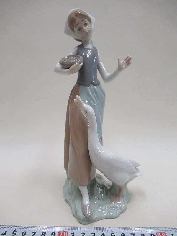美品 LLADRO リヤドロ 椅子に座る少女 フィギュリン 置物 陶器人形