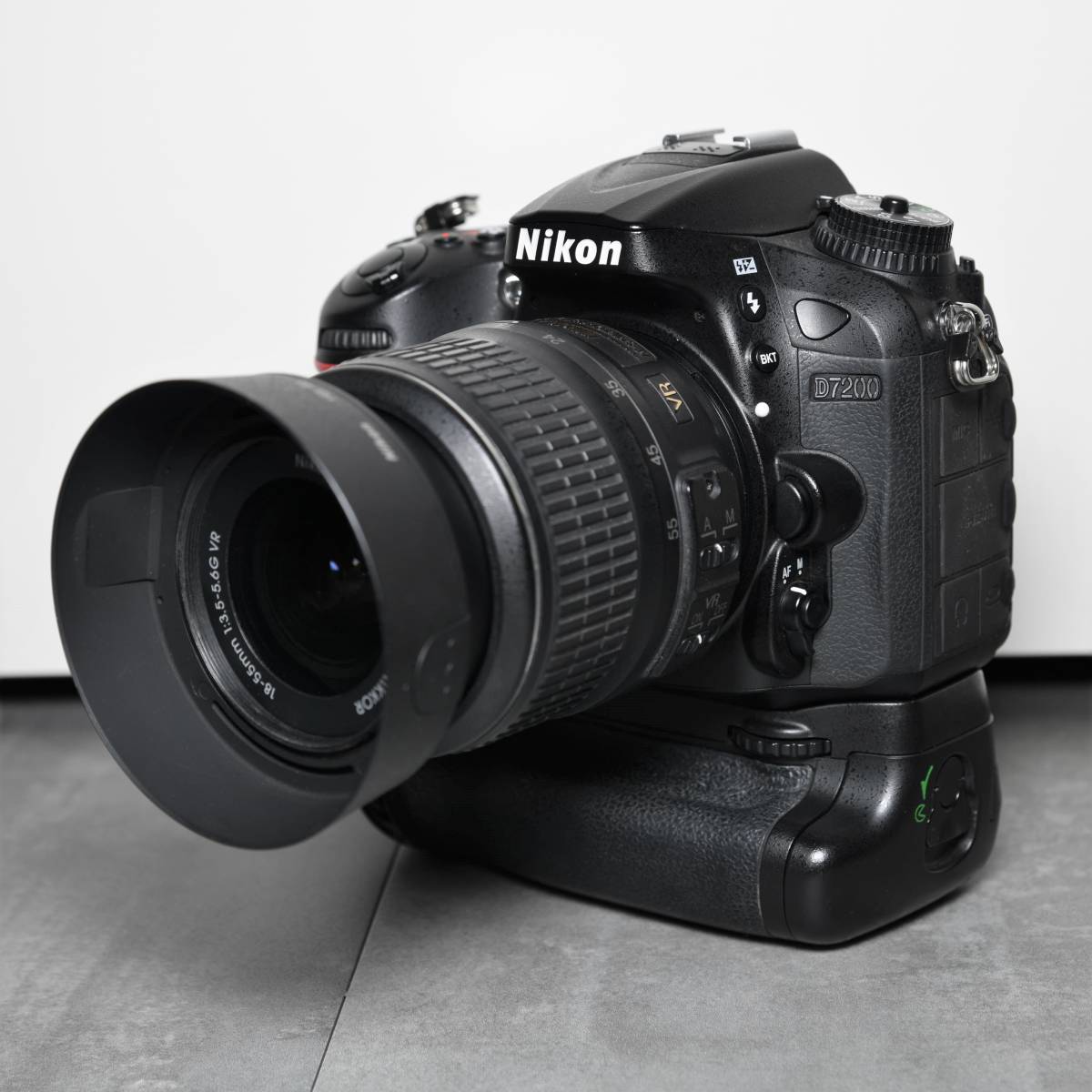 Nikon D7200 AF-S - DX NIKKOR VR ニコン レンズキット デジタル一眼 