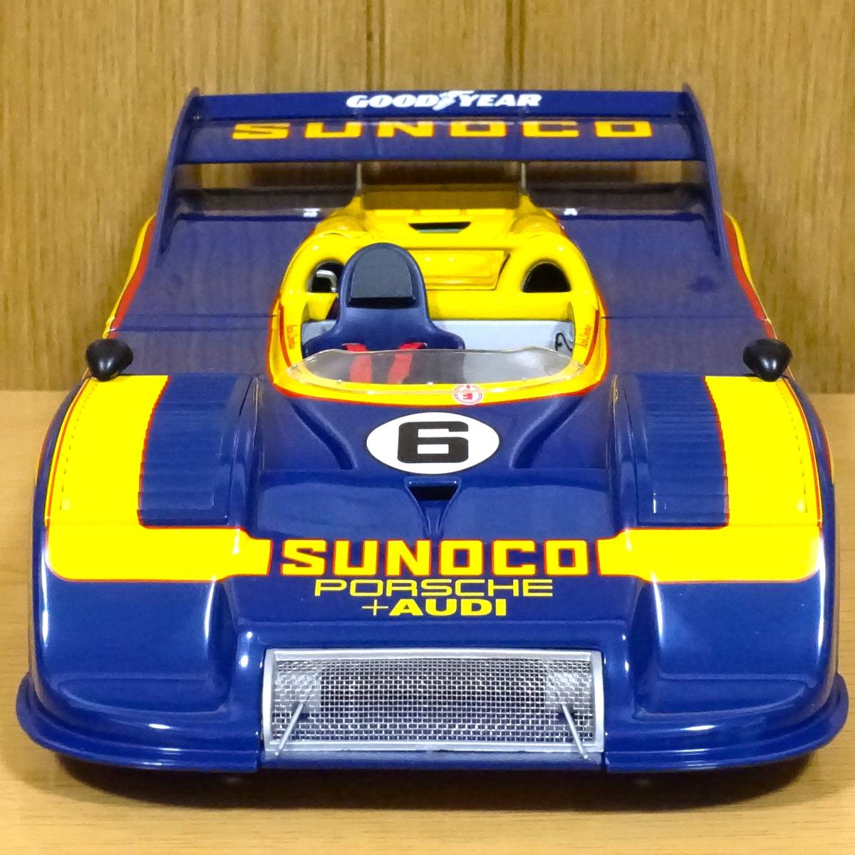 1/18 1973 Porsche 917/30 Sunoco Can-Am Exoto RLG18182(エグゾト 