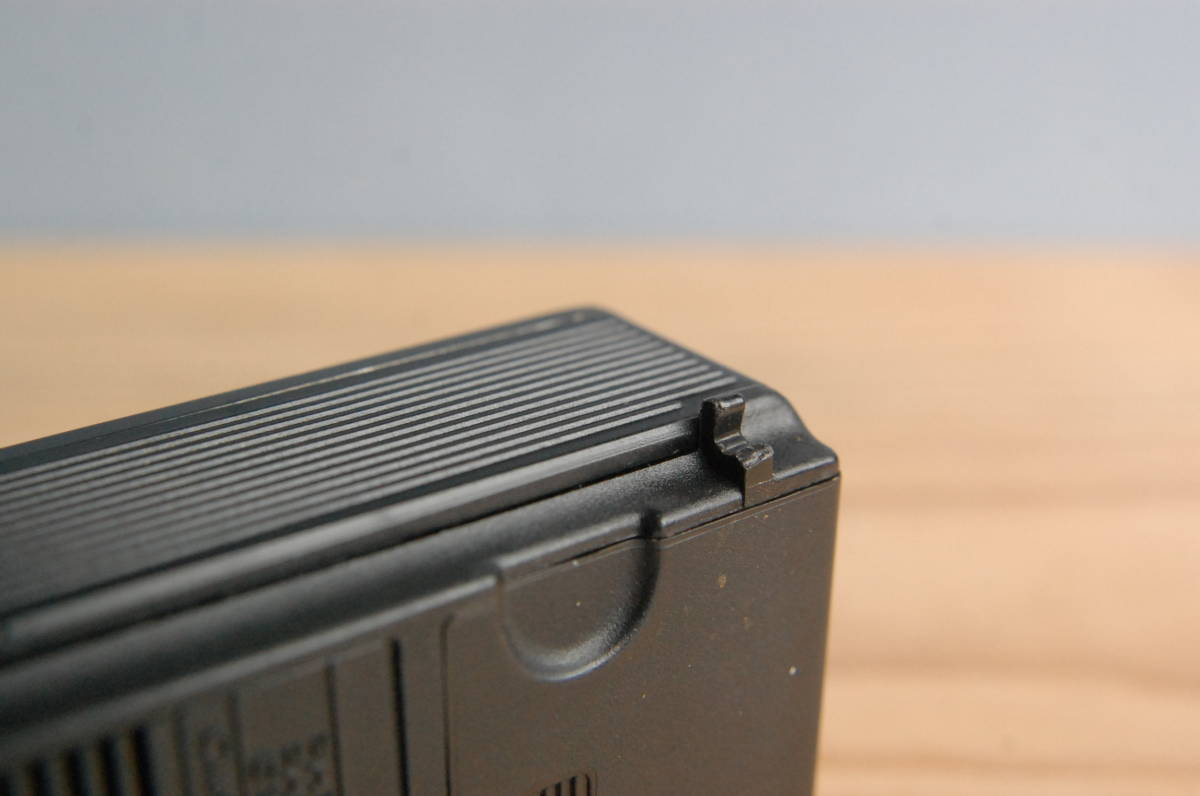 昭和レトロな 小型ラジオ SANYO FM/AM レシーバー パルサー RP5110