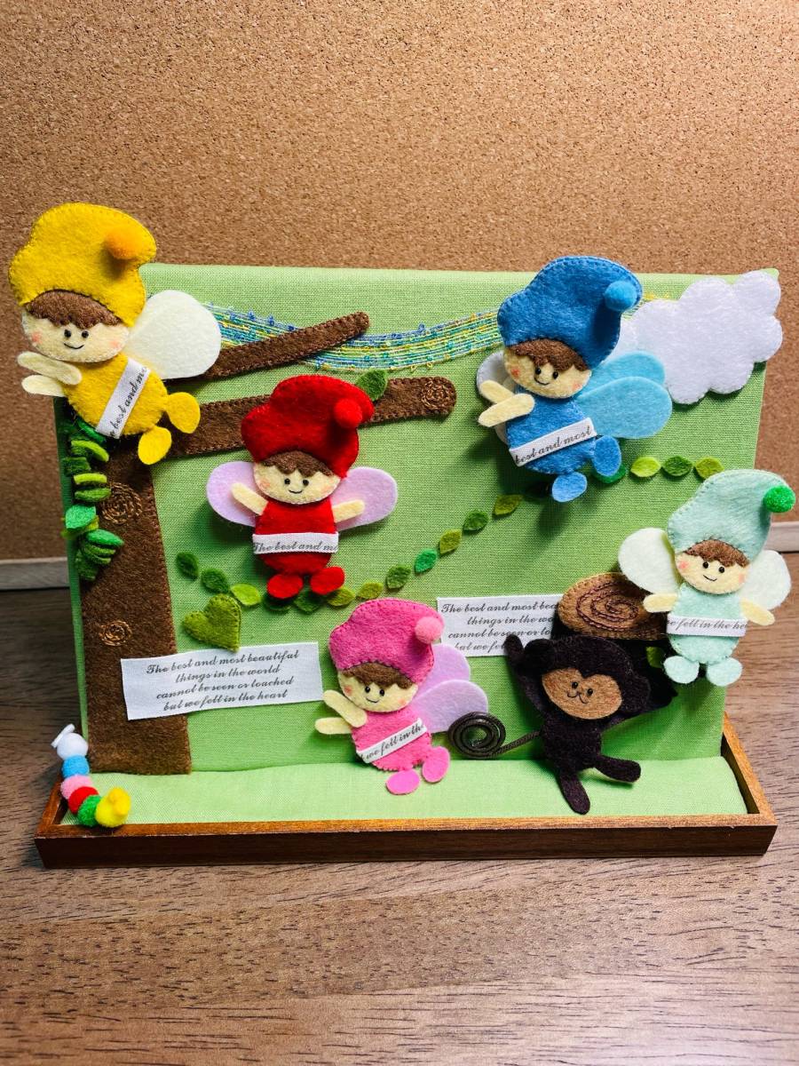 フェルトハンドメイド　森の妖精たちとおさるの携帯スタンド　置物　おままごと_3