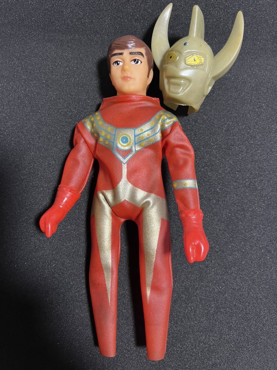 タカラ ウルトラマンタロウ チェンジングチャレンジャー へんしん