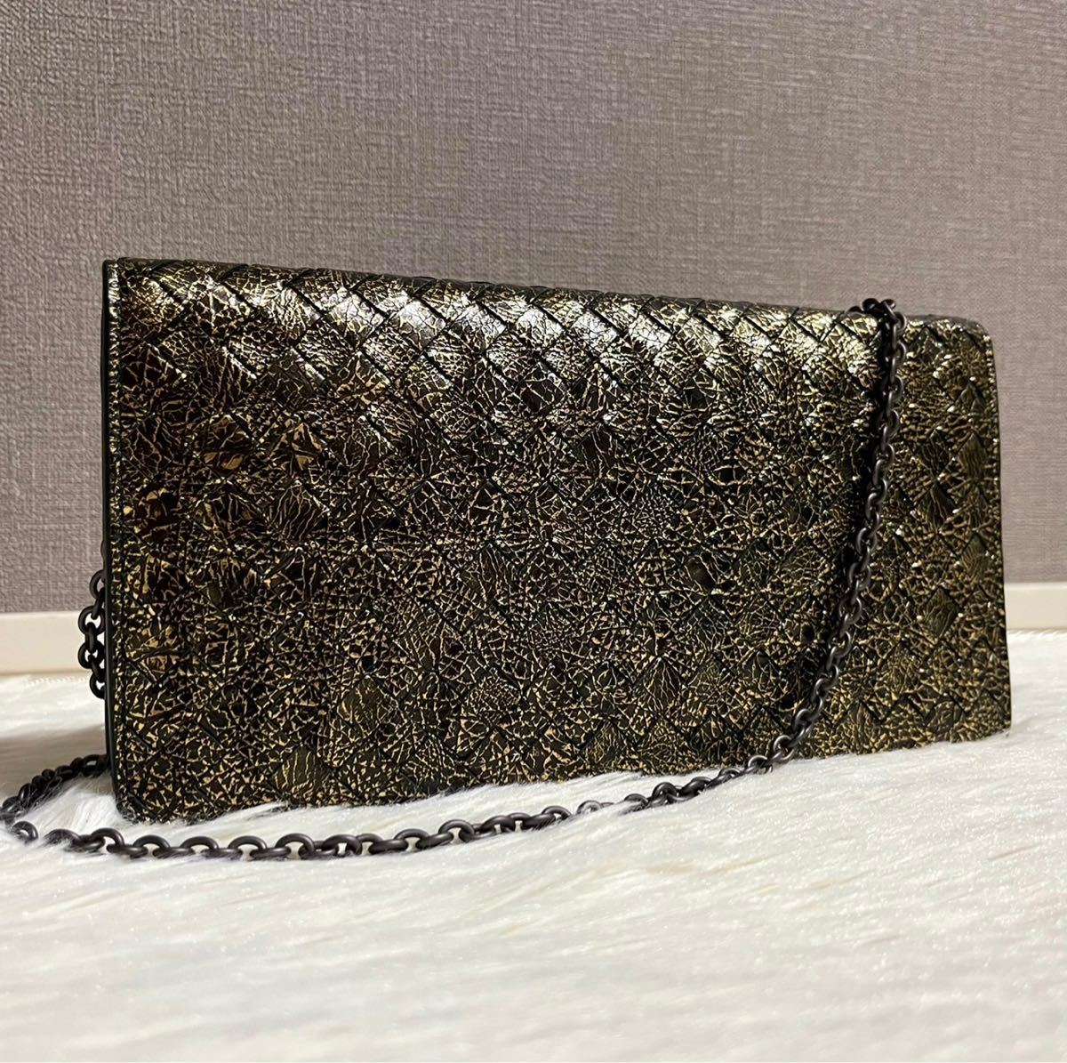 極美品 BOTTEGA VENETA チェーンウォレット イントレチャート 【公式通販】 極美品 BOTTEGA VENETA チェーンウォレット イントレチャート 【公式通販】