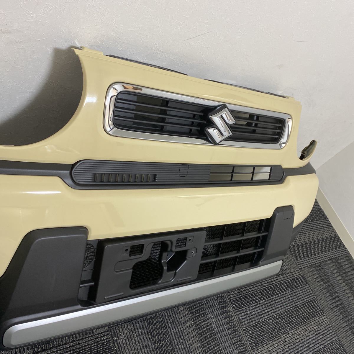 新車外し 超美品 スズキ MR92S MR52S ハスラー 純正 フロントバンパー 