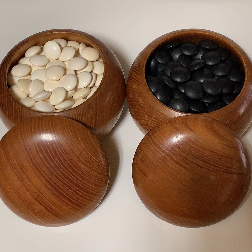 高品質人気 ヤフオク 蛤白石 １８１個 約厚み８ ５ｍｍ 碁石セット 得価品質保証