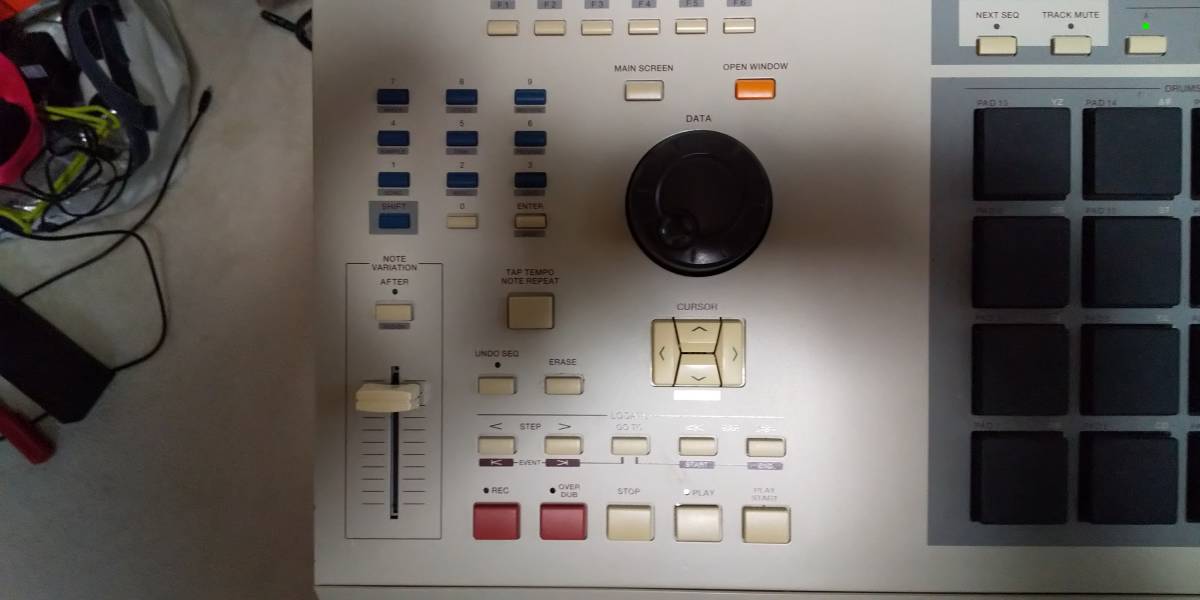 AKAI MPC2000XL☆メンテ済 フルカスタム CFカード、エフェクトカード 