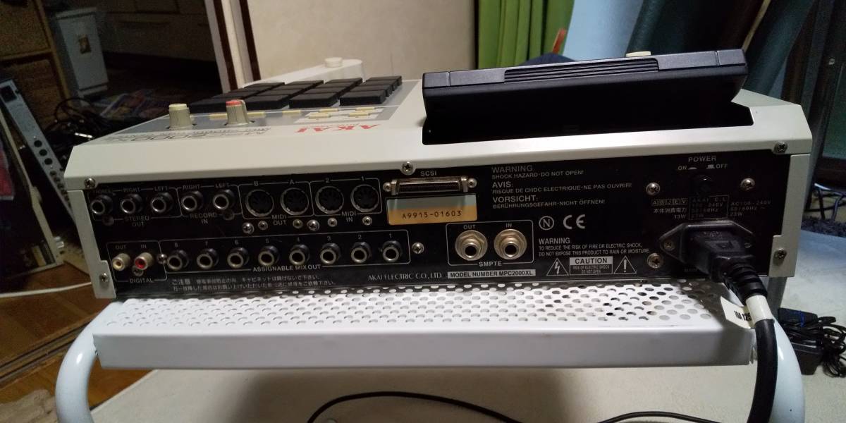 AKAI MPC2000XL☆メンテ済 フルカスタム CFカード、エフェクトカード 