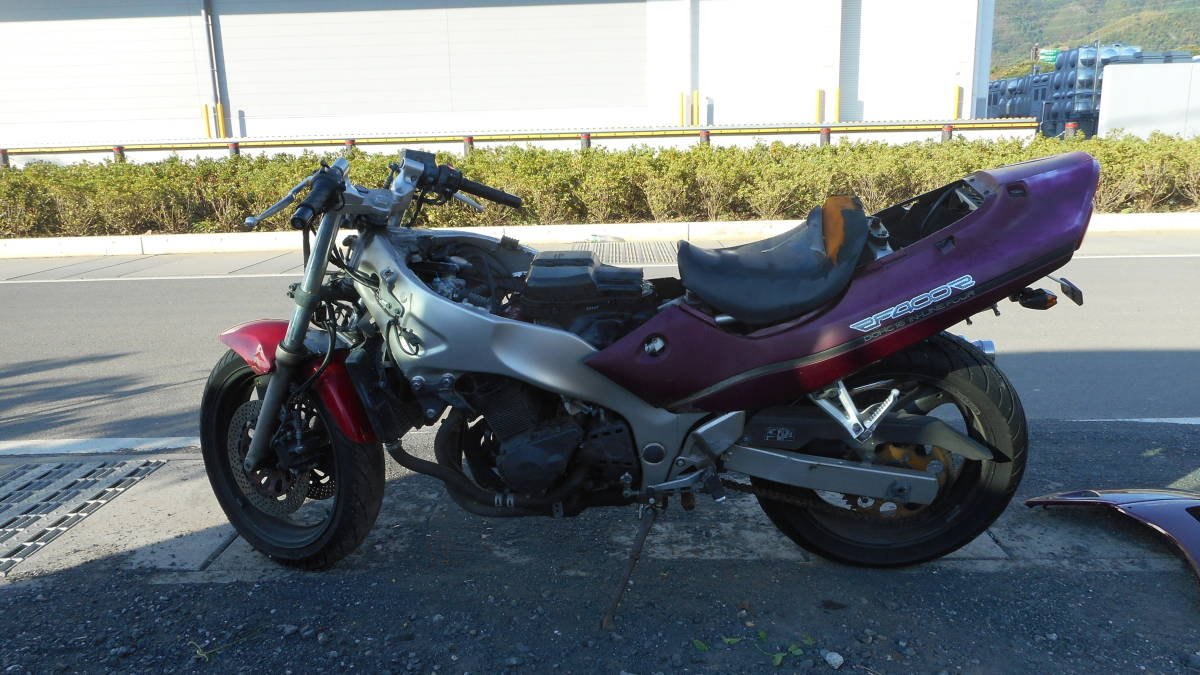 RF400