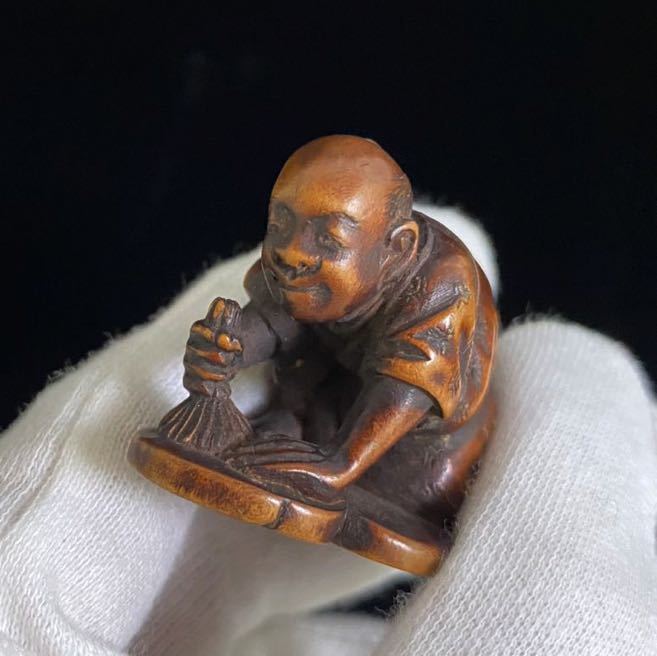 江戸細工 細密彫刻  置物 提げ物 え03/ 骨董 江戸時代 名家蔵出 木彫 名工 無銘 細密彫り 根付 彫刻 提
