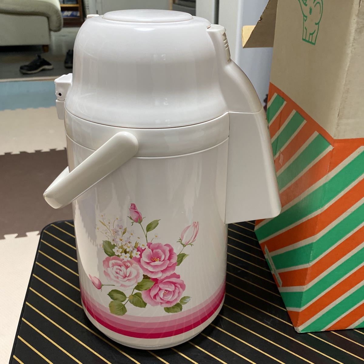 象印 昭和レトロ 花柄 ZOJIRUSHI エアーポット 魔法瓶 VLK-2200 中古美 