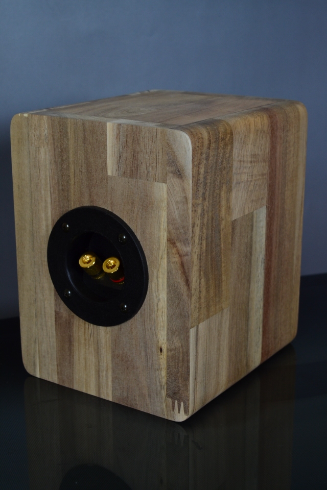 BS-8・組立キット長岡鉄男氏設計 バスレフ エンクロージャー 開口