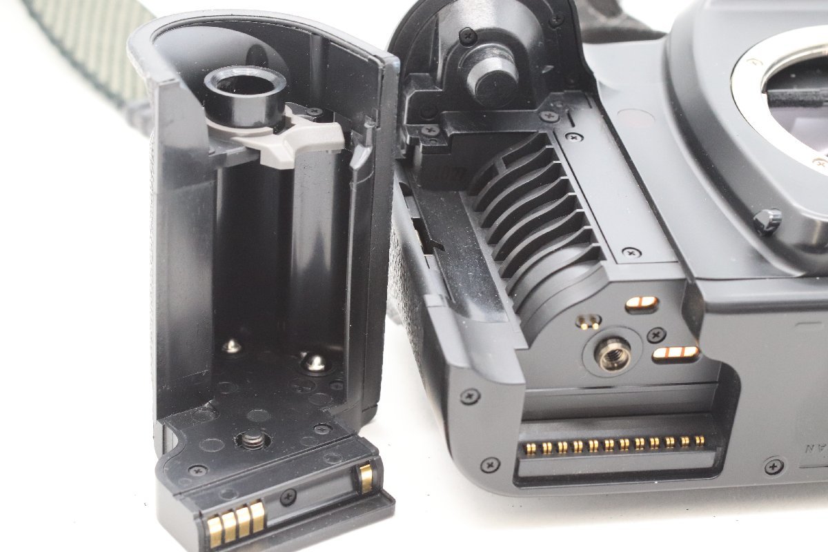 CANON キャノン EOS3 EYE CONTROL 一眼レフ フィルムカメラ AF ボディ 