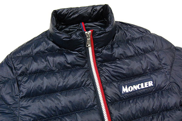 極美品 定価14.9万 モンクレール MONCLER 「ペティシェ PETICHET 