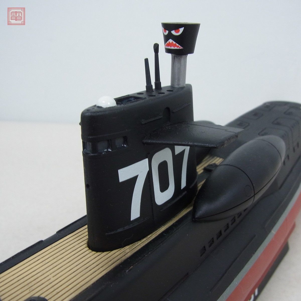 海洋堂 1/144 サブマリン707 ソフトビニール製 塗装済み完成モデル