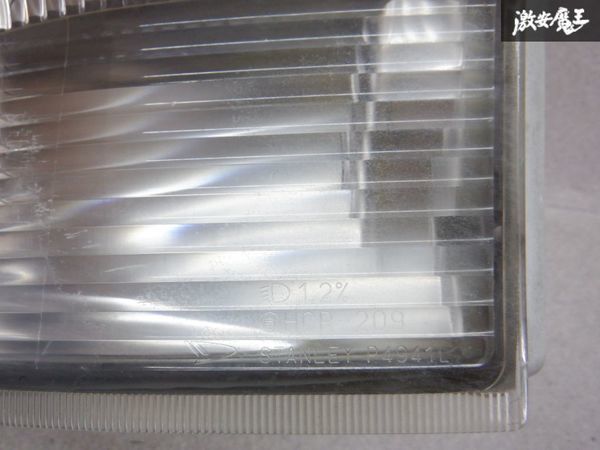 ダイハツ純正 S200P S210P ハイゼット 後期 ハロゲン ヘッドライト