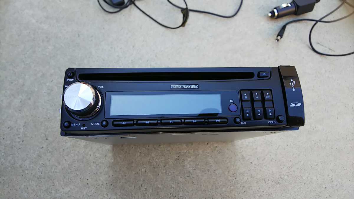 車載DVDプレイヤー