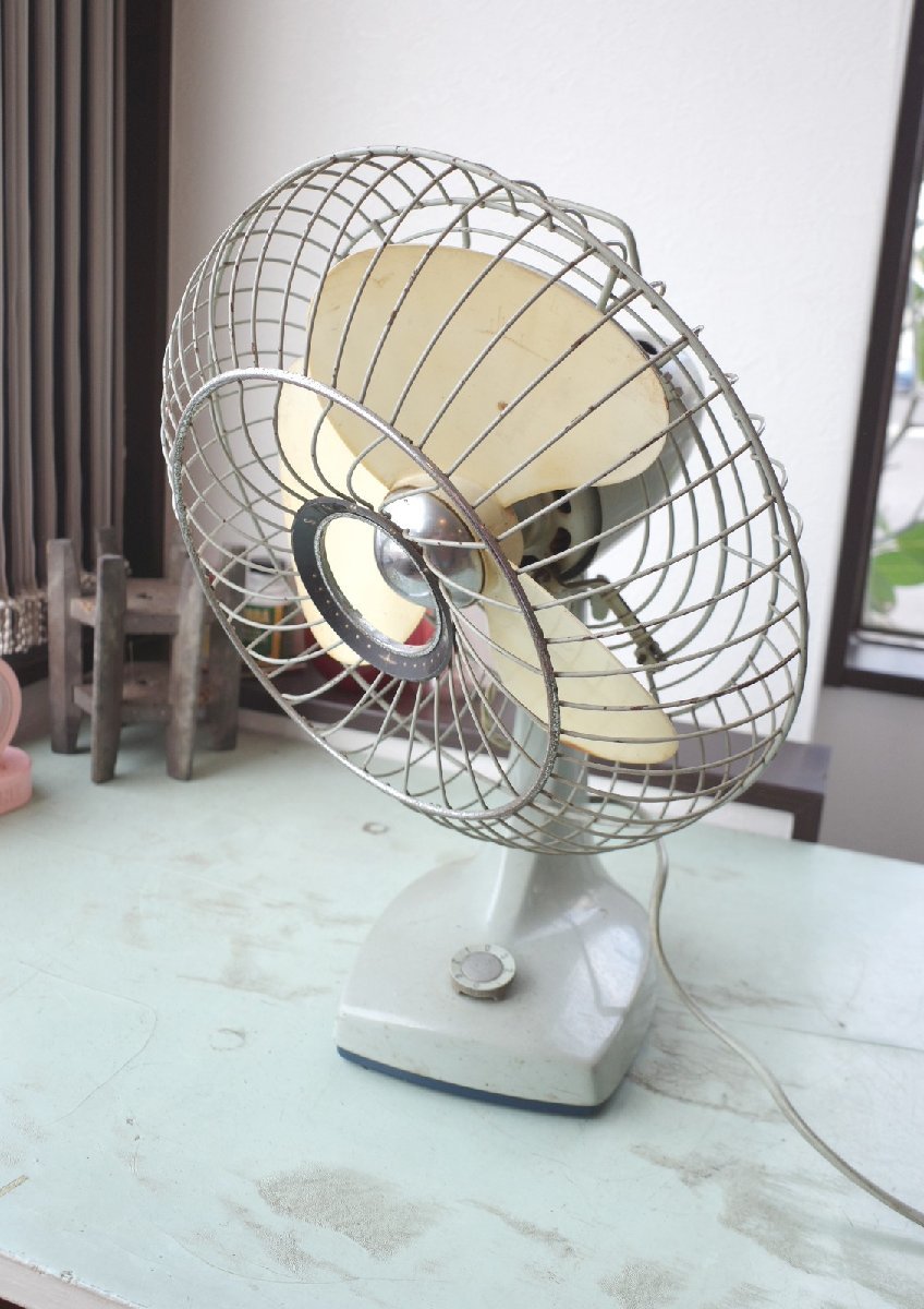 SALE，お買い得 サンヨー 扇風機 ef-305 可愛い淡い水色 レトロ 昭和 ヴィンテージ 古道具のgplus広島 2210i(扇風機)｜売買されたオークション情報、yahooの商品情報をアーカイブ公開 - オークファン 扇風機