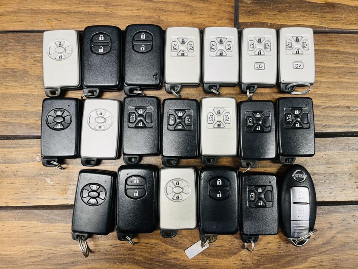 【新作，最新作】 ③ トヨタ 純正 スマートキー 4ボタン 両側電動スライドドア ヴォクシー/ヴェルファイア/アルファード/エスティマ 他(トヨタ用)｜売買されたオークション情報、yahooの商品情報をアーカイブ トヨタ用