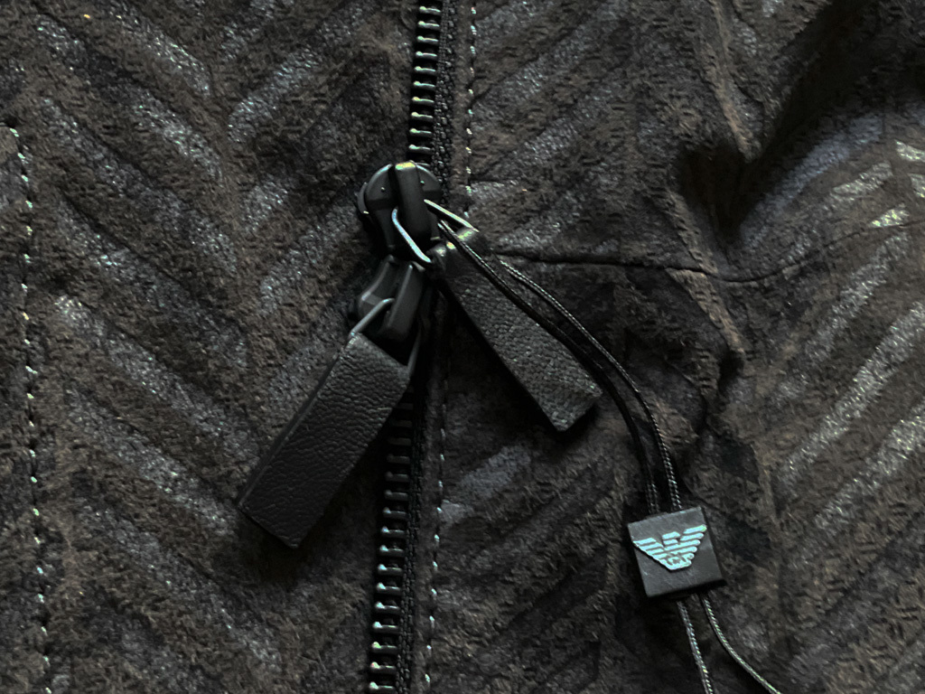 新品【EMPORIO ARMANI/アルマーニ】▼27万【ラムを超えるディア鹿革レザー】x【定番と対局な美デザイン】▼オールレザー革ブルゾン▼L