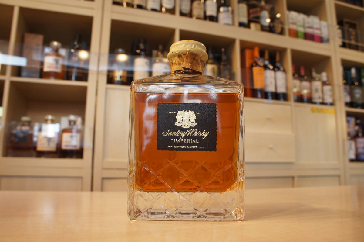 サントリー インペリアル ウイスキー 替栓付 600ml 43％ SUNTORY
