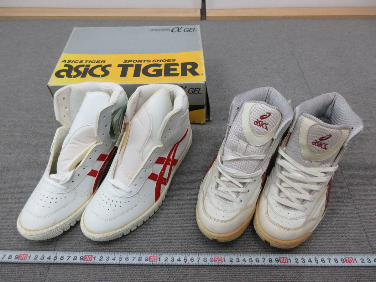 限定セール，SALE M 10-31 21 スポーツ店在庫品 asics アシックス バスケットボールシューズ 2点まとめて 25.5cm 26.0cm TBF526 TBF617(26.0cm)｜売買されたオークション情報、yahooの商品情報をアーカイブ公開 - オークファ 大人用