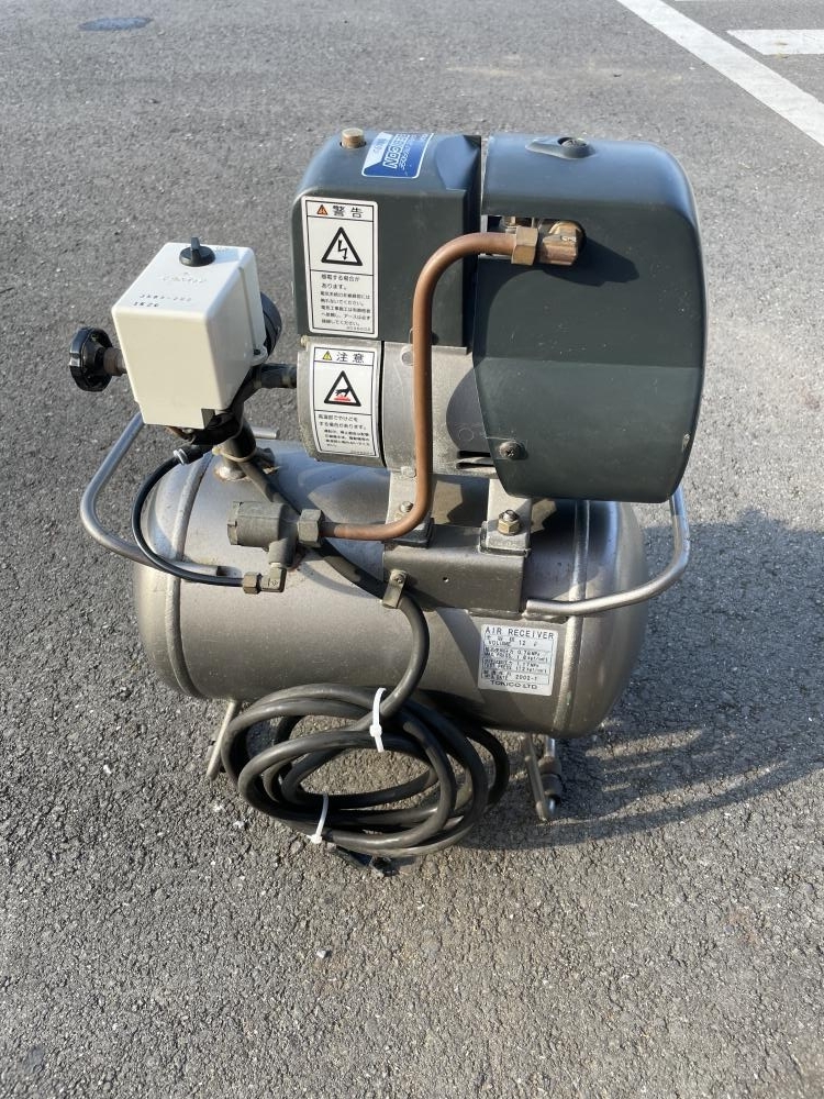 009 ジャンク品 日立 エアーコンプレッサー ベビコン 12L 0.2LP-7S  