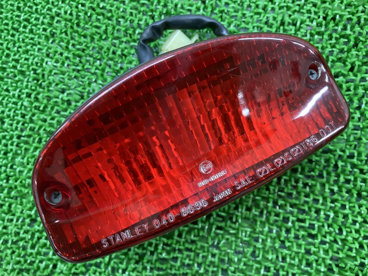 ホーネット250純正テール ホーネット250 テールランプ 040-8696 MC31-1300*** ホンダ 純正 中古