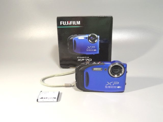 FUJIFILM 富士フィルム FinePIx XP70 デジタル カメラ ブルー 防水