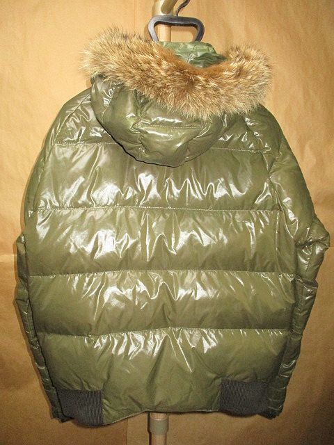 モンクレール MONCLER　メンズ　ファー　フード　ダウン　ジャケット　カーキ　1