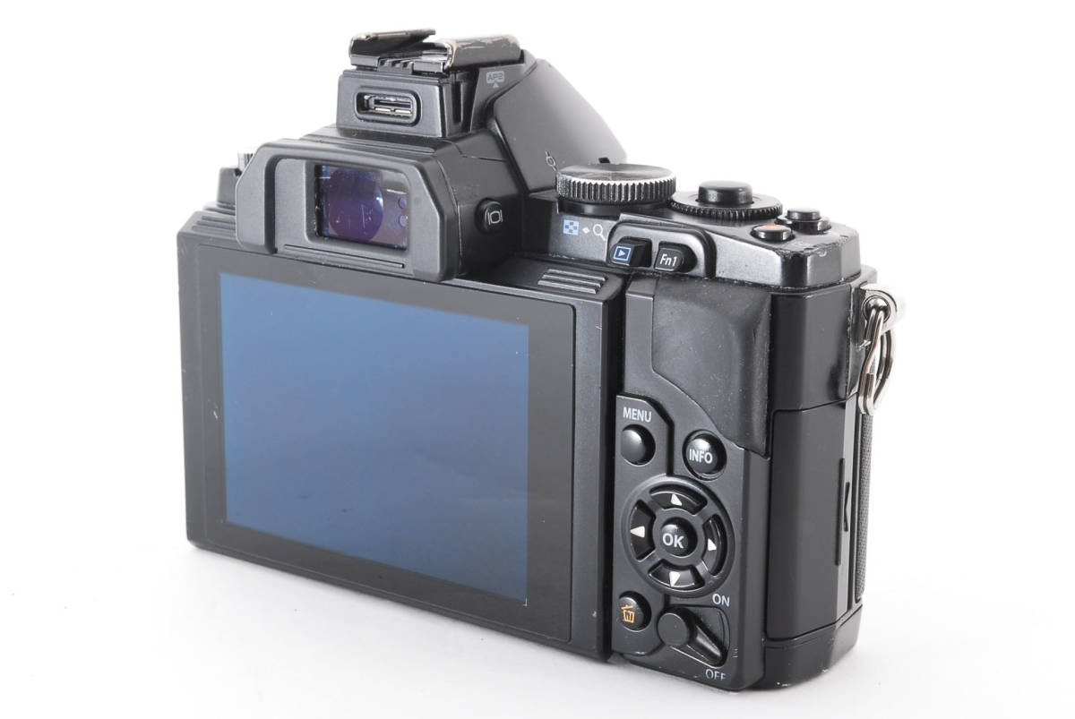 OM-D E-M5 ボディ OLYMPUS オリンパス シルバー ミラーレス一眼