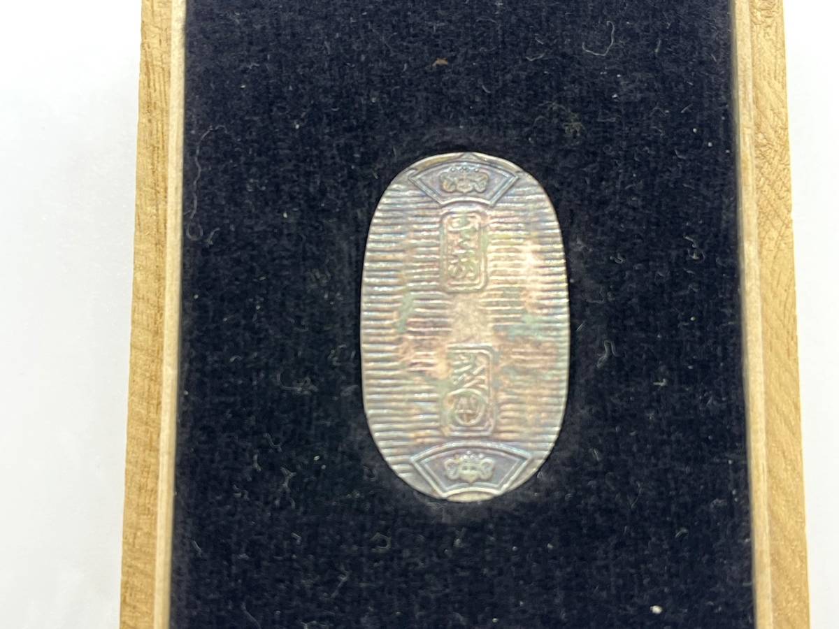 696】徳力謹製 純銀小判 約3.9g 桐共箱 小松ストアー記念品 小判発掘
