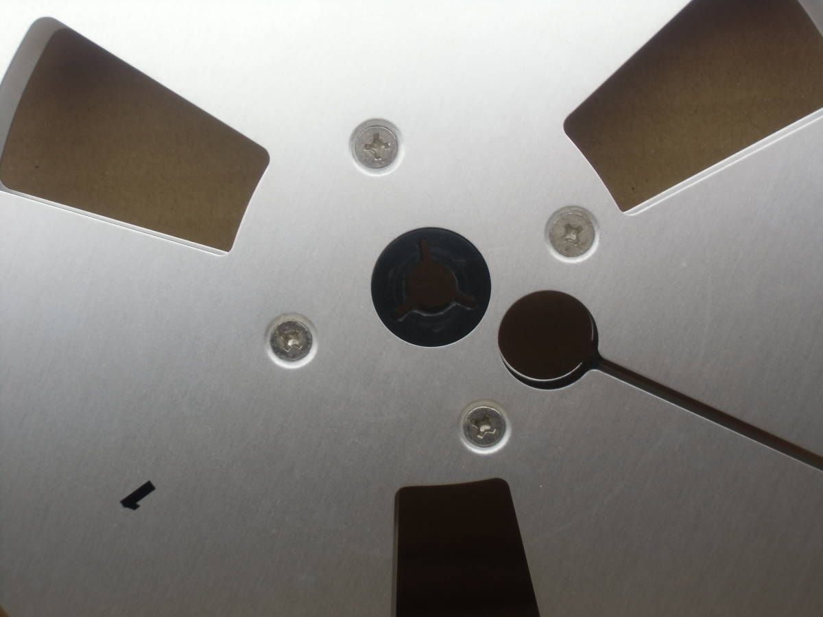 オープンリール（空リール）　TEAC　RE-711　7号メタリック　1本　ジャンク品 TEAC RE-711 メタルリール REEL METAL 返品保証