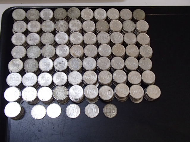 記念硬貨　硬貨　東京オリンピック 稲穂 鳳凰含む 100円　銀貨　715枚　（71500円相当）　＃A54181