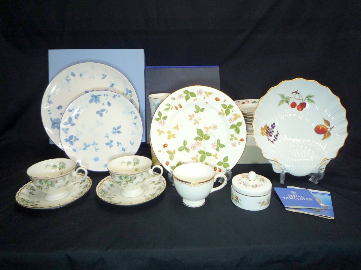  1000円スタート 食器計17点 WEDGWOOD WILDSTRAWBERRY/BLUE/キャベンディッシュ/MIRABELLE/ROYAL WORCESTER/NARUMI/たち吉 Adam＆Eve H307(ウェッジウッド)｜売買されたオークション情報、yahooの商品情報をアーカイブ ウェッジウッド