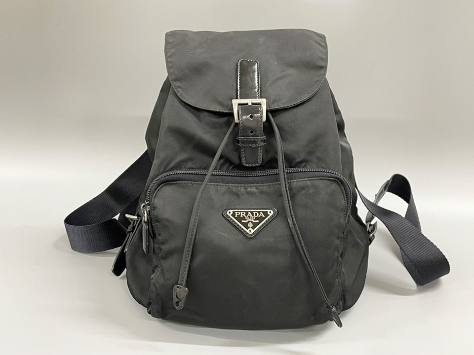 PRADA プラダ ミニリュック ナイロン×レザー 黒 巾着三角ロゴ ✨美品