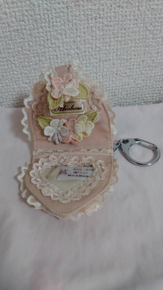 専用　未使用品　さえらアキアカネ　akiakane 座布団カバー 未使用 さえら アキアカネ キーホルダー(キーケース)｜売買された