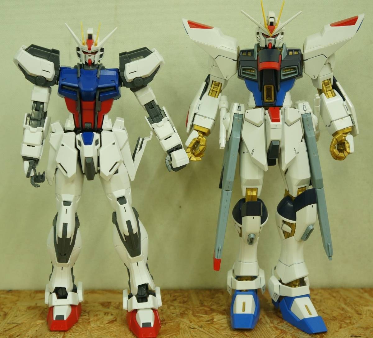 高知インター店】 9体セット 組立済み 完成品 ガンプラ プラモデル