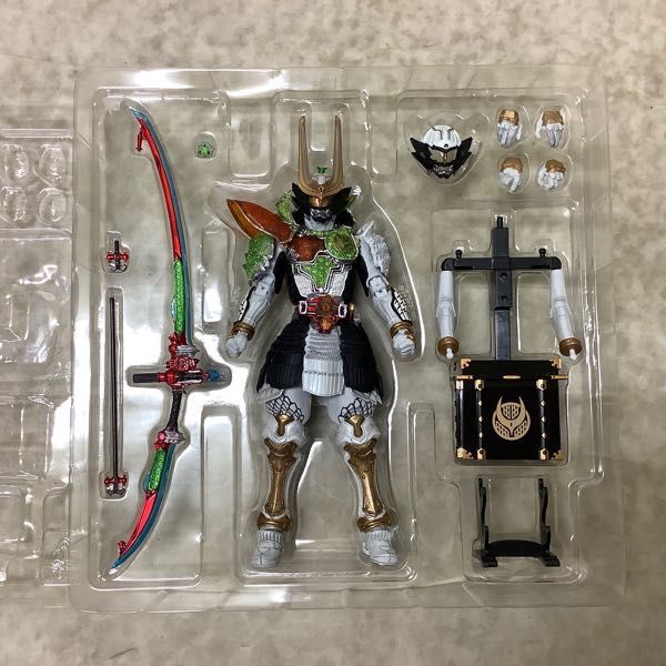 s.h.figuarts 仮面ライダー迅　バーニングファルコン 1円～ 未開封 S.H.Figuarts 仮面ライダーブレイド グリンクローバー