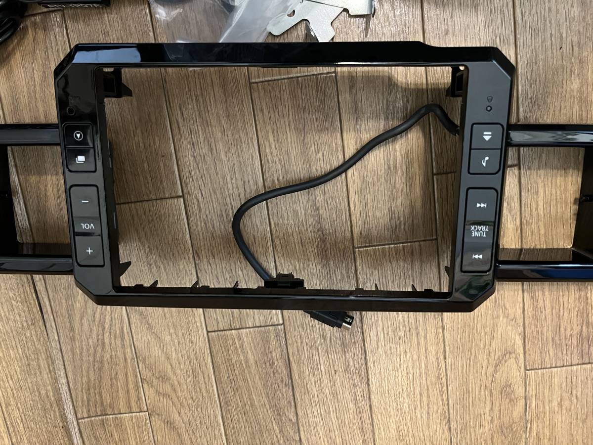 ダイハツ ウェイク 純正オーディオから純正ナビへ（ダイハツ LA700S