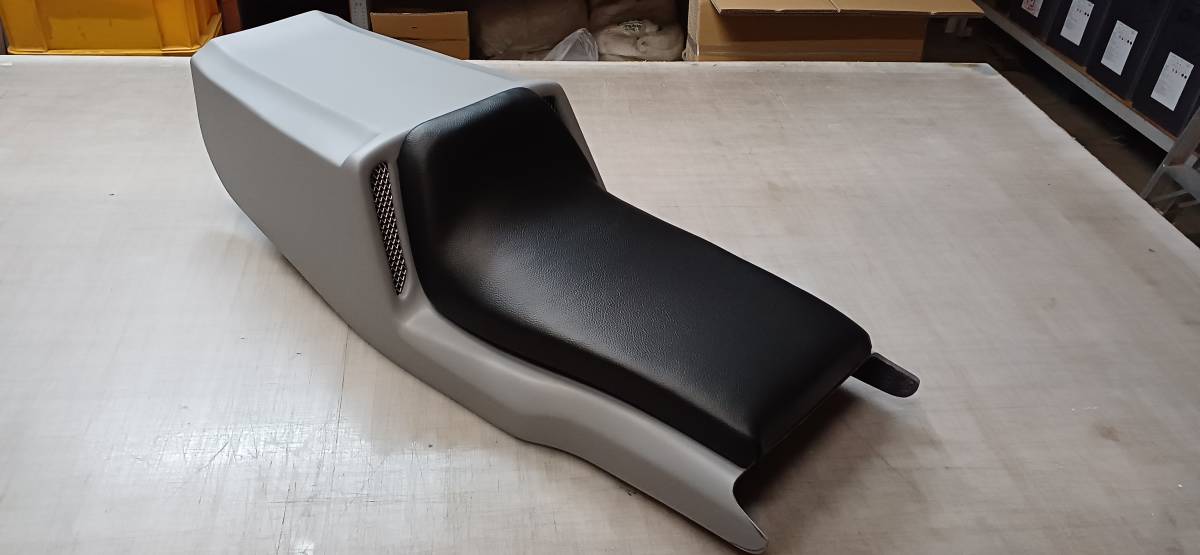 新品 frp zrx 社外 シングルシート シート付 zx xjr cbr fzr fx gsx