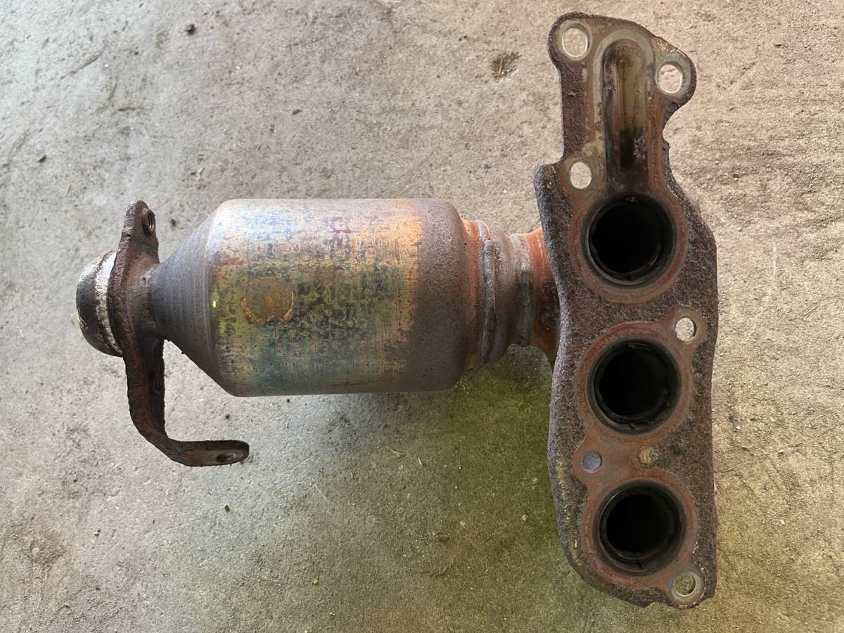 触媒 ムーヴ ダイハツ LA100S リビルト DPF キャタライザー タント 25051-B2060 保証付 ムーブ AK-0009241] 『 L150S ムーヴ型式：DBA-LA100S（ダイハツ）のクルマカタログ｜中古車 -触媒la100の中古品・新品・未使用品一覧