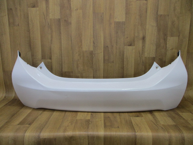 hide TOYOTA アクア NHP10 純正リアバンパー 中古品 hide TOYOTA