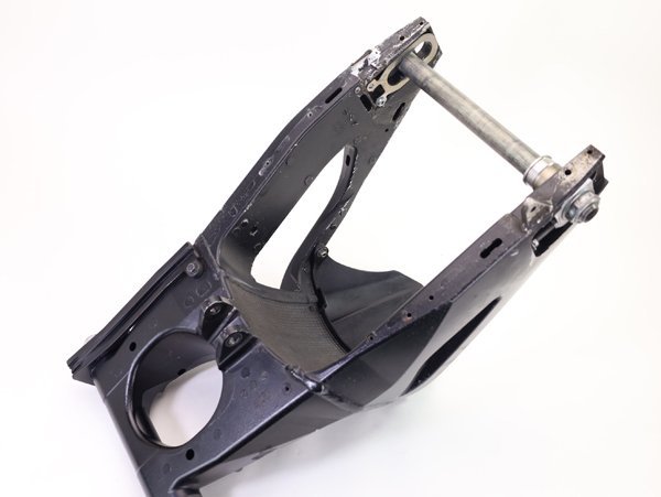 GSX-R1000 K7 K8 純正スイングアームAssy！1099SU(スズキ用)｜売買され 