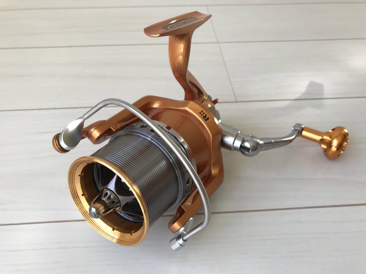Daiwa TOURNAMENT SURF35 CAST'IZM 【 ダイワ トーナメント