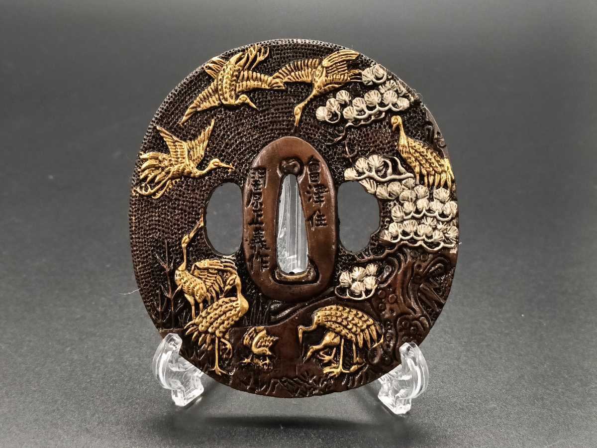 日本刀装具 刀鍔 銅地 細工 鍔 刀の鍔 絵金銀 孔雀の